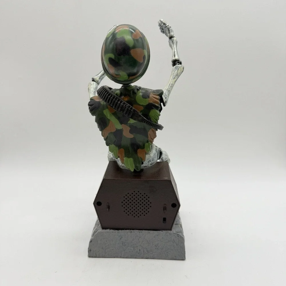 Funrise Boogie Bones Dancing Singing Soldier Ace Spades Skeleton Halloween W Box